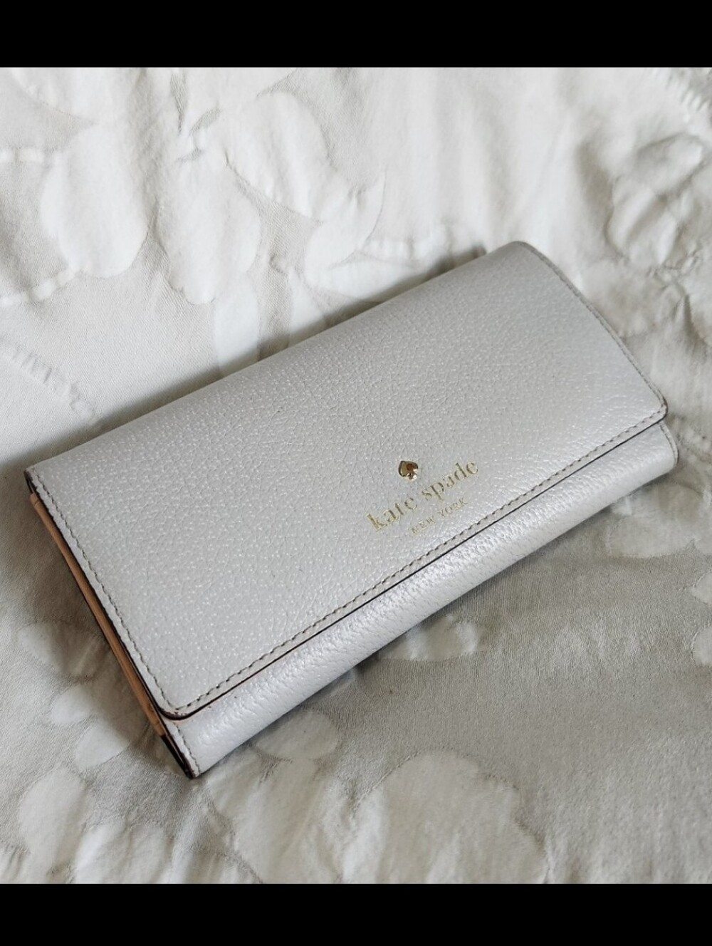 Kate Spade Grand Street Nika Wallet In Stone Gray